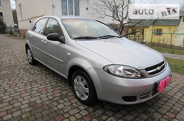 Хетчбек Chevrolet Lacetti 2005 в 
