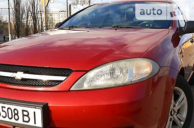 Хетчбек Chevrolet Lacetti 2006 в 