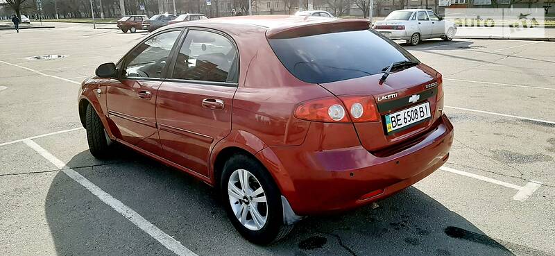 Хэтчбек Chevrolet Lacetti 2006 в Николаеве