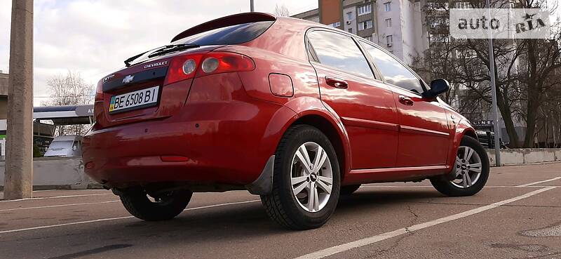 Хэтчбек Chevrolet Lacetti 2006 в Николаеве
