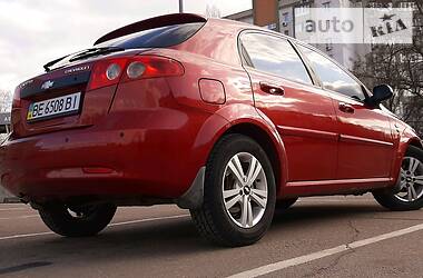 Хетчбек Chevrolet Lacetti 2006 в 