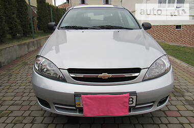Хетчбек Chevrolet Lacetti 2005 в 