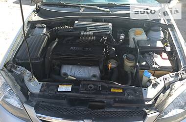 Хетчбек Chevrolet Lacetti 2005 в 