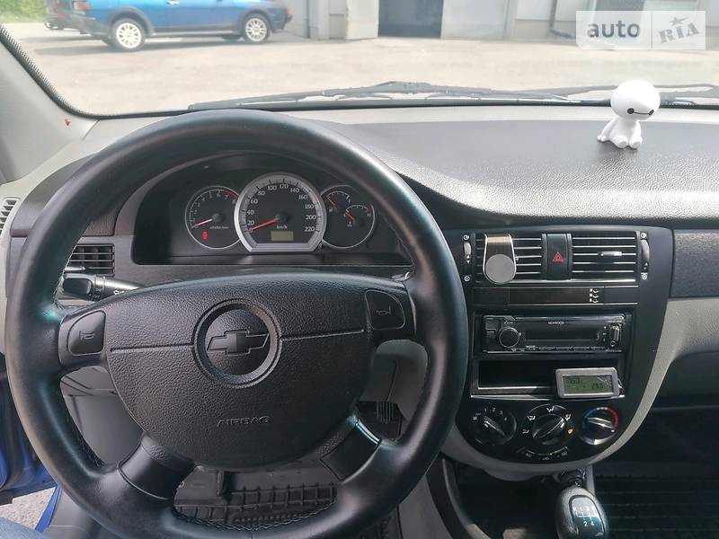 Седан Chevrolet Lacetti 2004 в Чернігові
