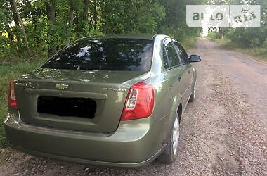 Седан Chevrolet Lacetti 2004 в Прилуках