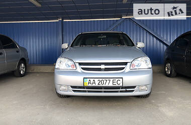 Седан Chevrolet Lacetti 2004 в Киеве