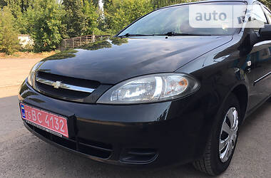 Хэтчбек Chevrolet Lacetti 2005 в Ровно