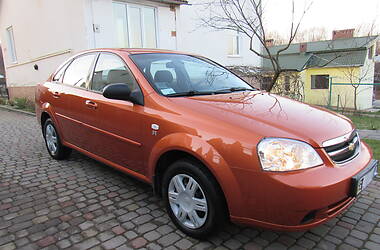 Седан Chevrolet Lacetti 2006 в Ивано-Франковске