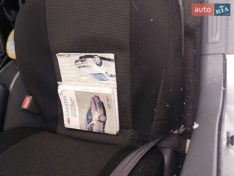 Хэтчбек Chevrolet Lacetti 2005 в Ивано-Франковске фото 14 Хэтчбек Chevrolet Lacetti 2005 в Ивано-Франковске