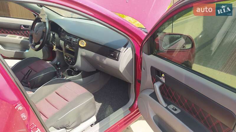 Седан Chevrolet Lacetti 2011 в Луцьку