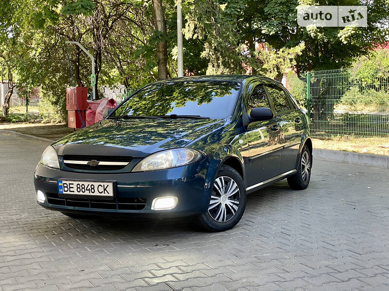 Хэтчбек Chevrolet Lacetti 2008 в Николаеве