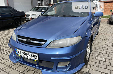 Седан Chevrolet Lacetti 2005 в Івано-Франківську