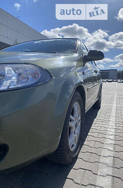 Хэтчбек Chevrolet Lacetti 2005 в Киеве