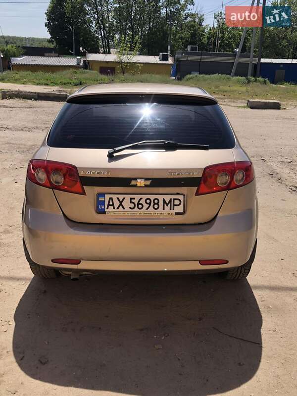 Хэтчбек Chevrolet Lacetti 2008 в Харькове