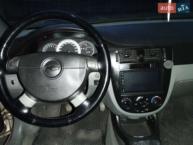 Седан Chevrolet Lacetti 2008 в Ніжині