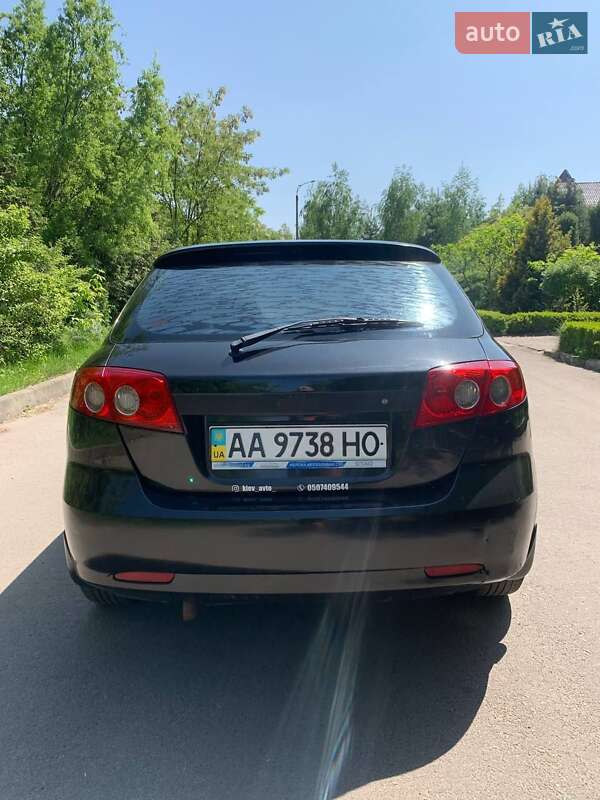 Хетчбек Chevrolet Lacetti 2008 в Рівному