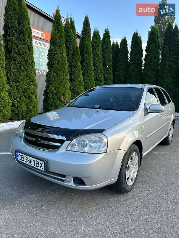 Универсал Chevrolet Lacetti 2008 в Киеве