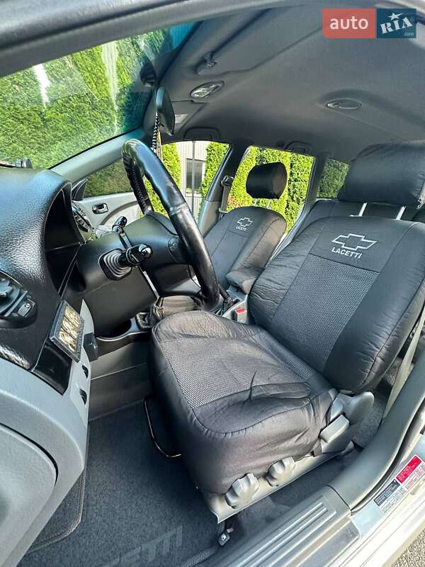 Универсал Chevrolet Lacetti 2008 в Киеве