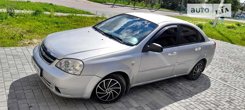 Седан Chevrolet Lacetti 2007 в Шумске фото 43 Седан Chevrolet Lacetti 2007 в Шумске