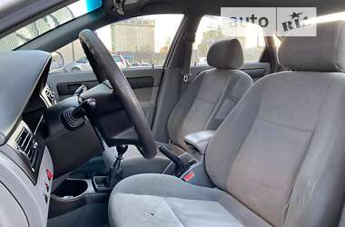 Седан Chevrolet Lacetti 2011 в 