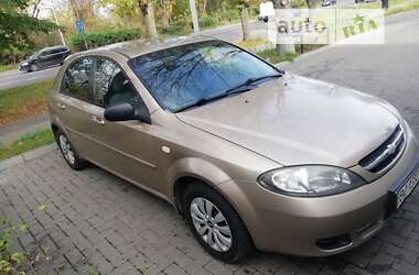 Хэтчбек Chevrolet Lacetti 2005 в Львове