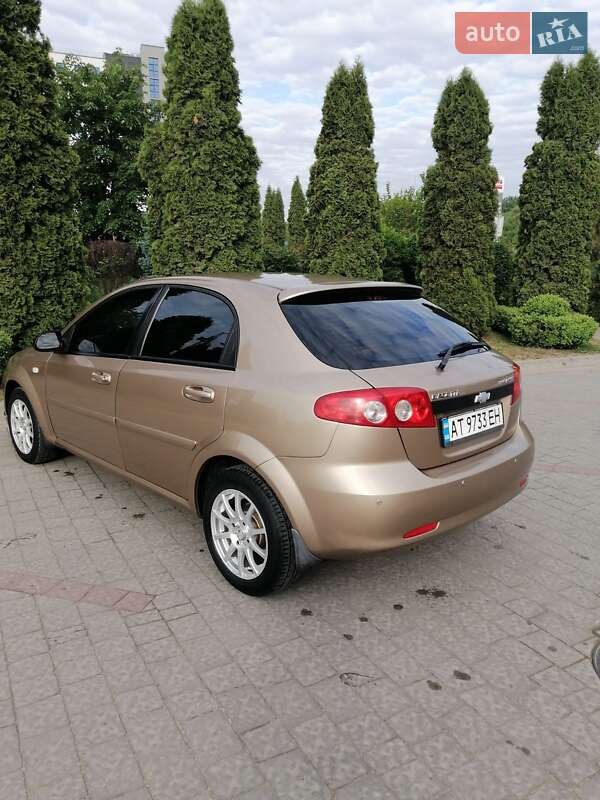 Хетчбек Chevrolet Lacetti 2007 в Івано-Франківську