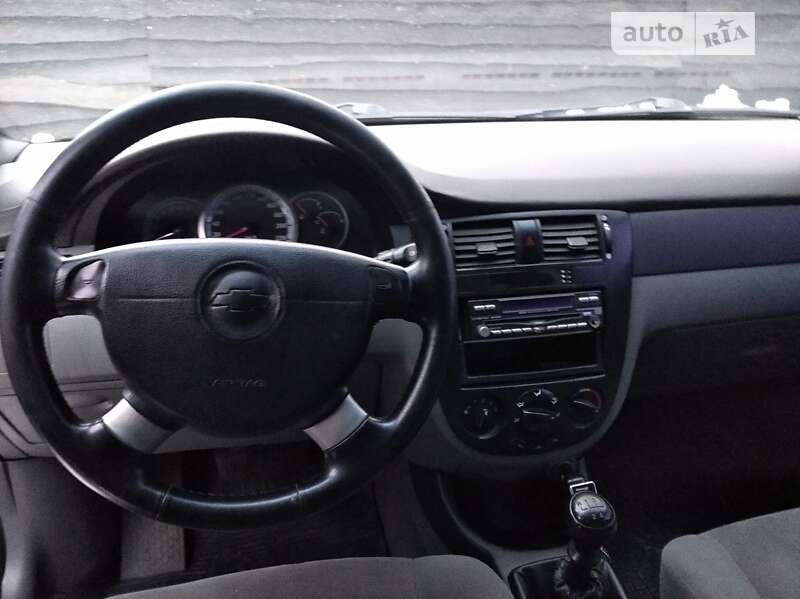 Седан Chevrolet Lacetti 2011 в Путивле