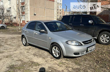 Хэтчбек Chevrolet Lacetti 2005 в Чернигове