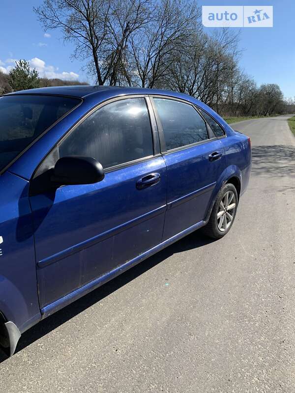 Седан Chevrolet Lacetti 2005 в Львові