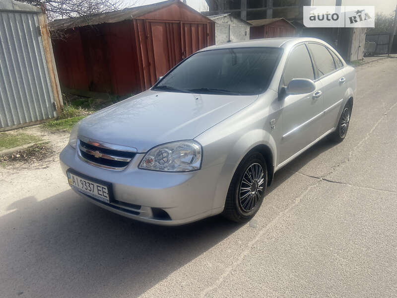 Седан Chevrolet Lacetti 2012 в Киеве