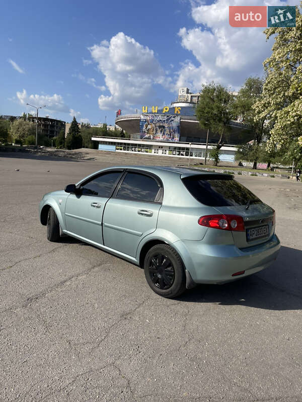 Хетчбек Chevrolet Lacetti 2006 в Запоріжжі