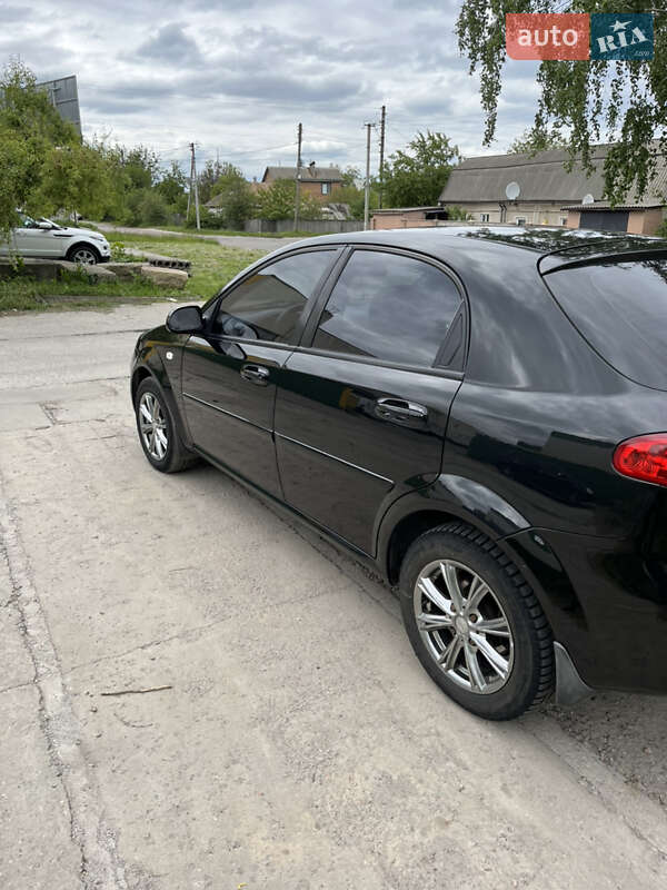 Хетчбек Chevrolet Lacetti 2006 в Лубнах