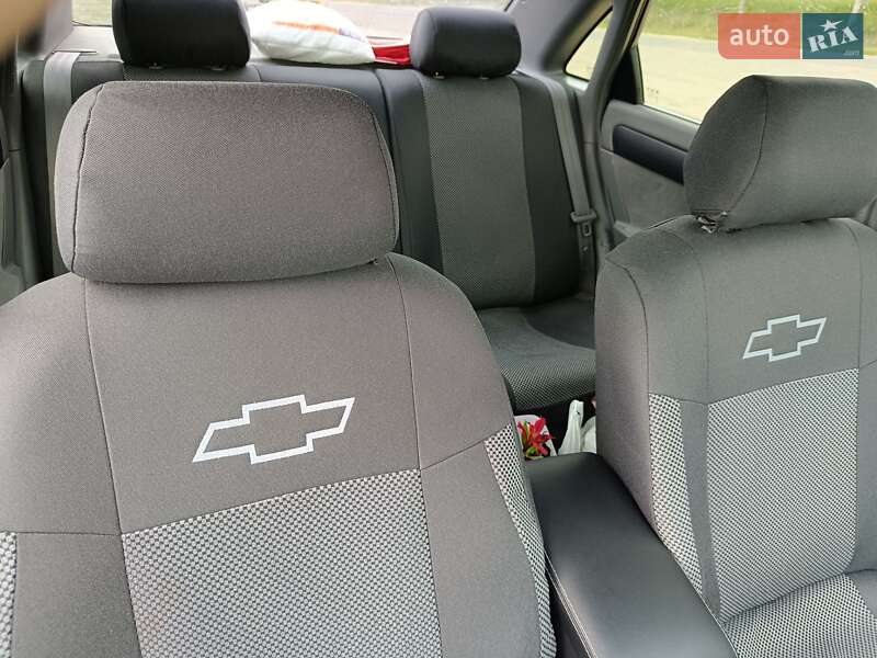 Седан Chevrolet Lacetti 2012 в Ямполе