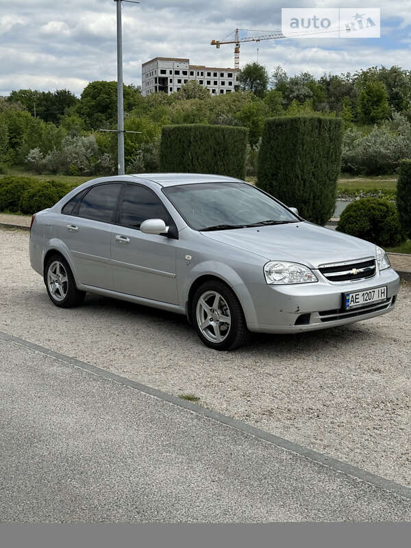 Седан Chevrolet Lacetti 2004 в Днепре