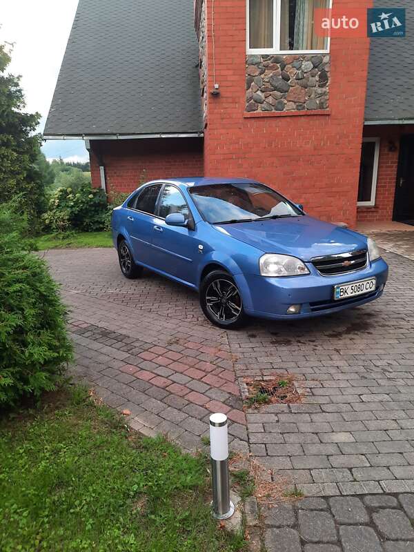 Седан Chevrolet Lacetti 2006 в Рокитному