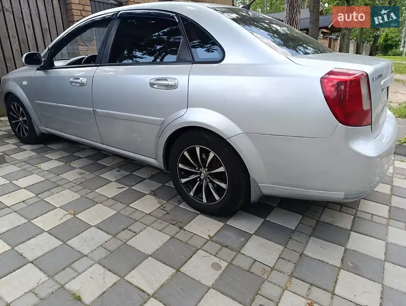 Chevrolet Lacetti 2005