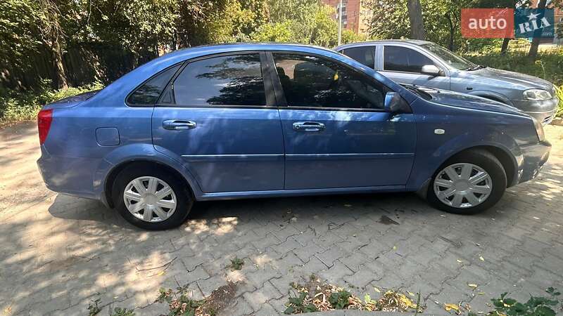 Седан Chevrolet Lacetti 2005 в Сумах