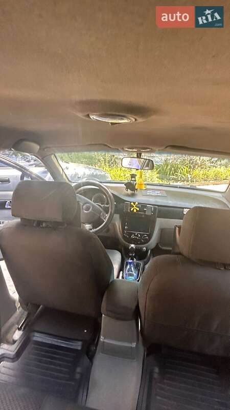 Седан Chevrolet Lacetti 2005 в Сумах
