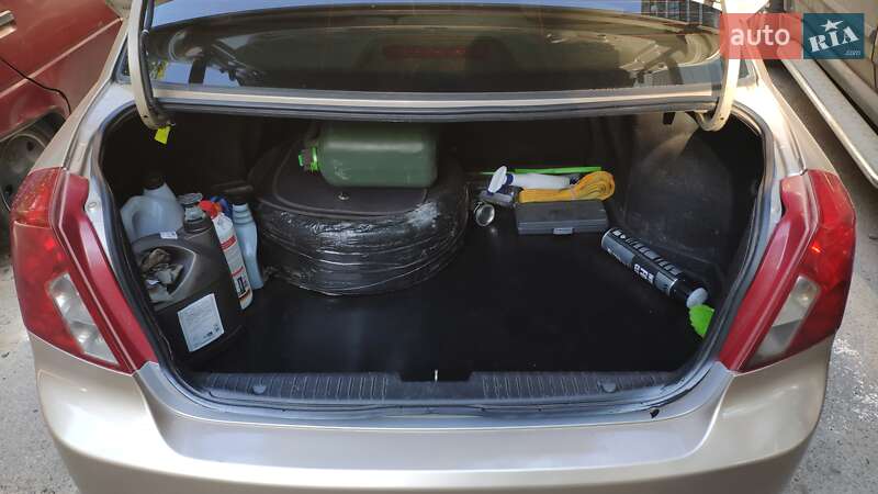 Седан Chevrolet Lacetti 2004 в Харькове
