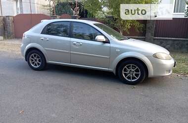 Хэтчбек Chevrolet Lacetti 2007 в Ужгороде