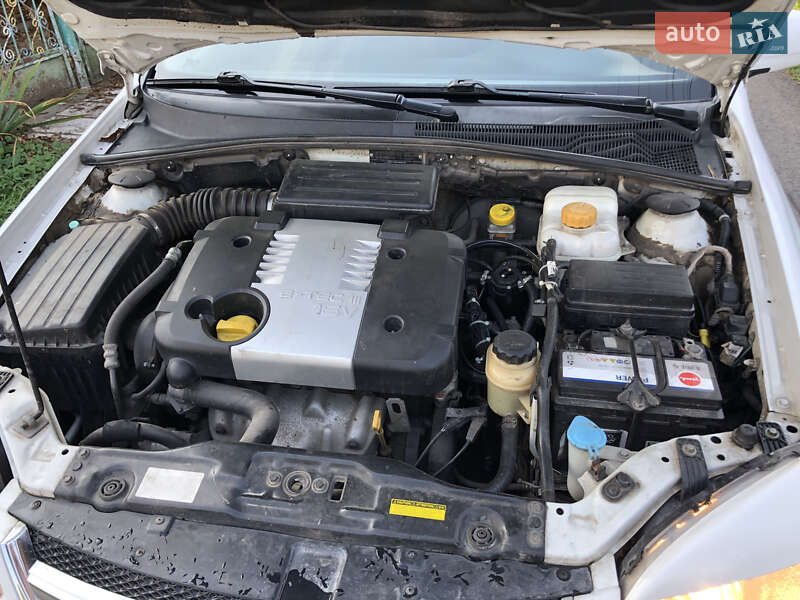 Седан Chevrolet Lacetti 2010 в Шептицькому