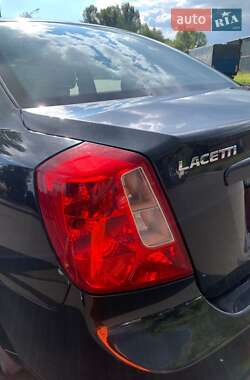 Седан Chevrolet Lacetti 2010 в 