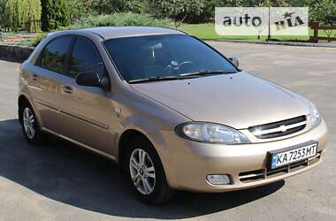 Хэтчбек Chevrolet Lacetti 2007 в Киеве