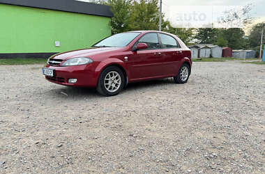 Хэтчбек Chevrolet Lacetti 2007 в Первомайске