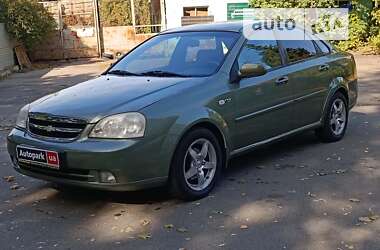 Седан Chevrolet Lacetti 2004 в Харькове