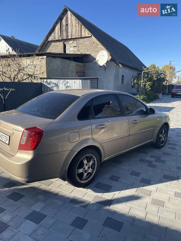 Седан Chevrolet Lacetti 2005 в Чопі