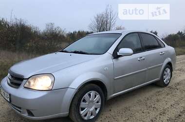 Седан Chevrolet Lacetti 2008 в Жовкве