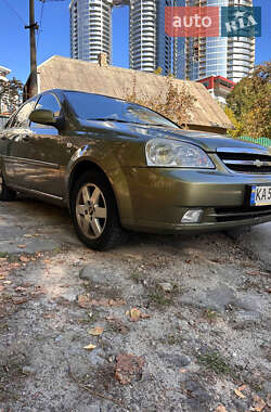 Седан Chevrolet Lacetti 2005 в Киеве