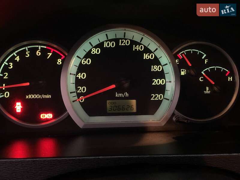 Седан Chevrolet Lacetti 2004 в Чернігові