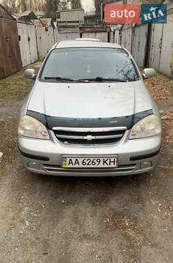 Седан Chevrolet Lacetti 2004 в Києві